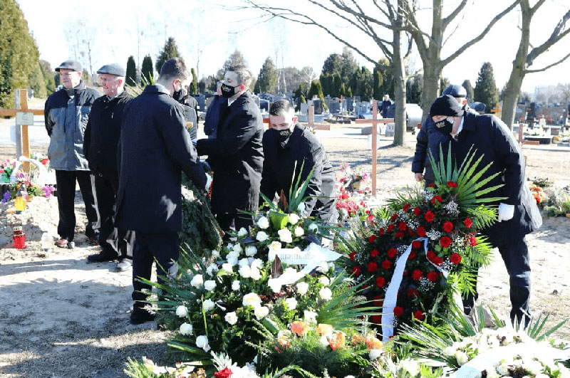 cena miejsca na cmentarzu